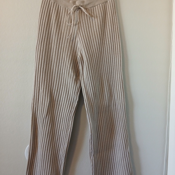 Cider Beige Ribbed Sweater Set - Picture 6 of 10